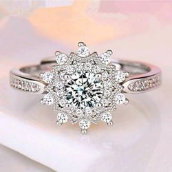 Elegant 925 Silver White Cubic Zirconia Ring 