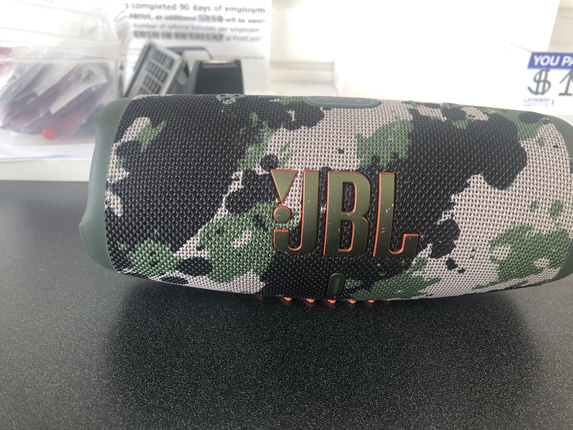 JBL BLUETOOTH SPEAKER