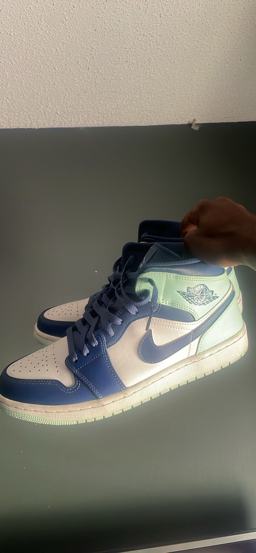 Air Jordan 1 Blue Mint