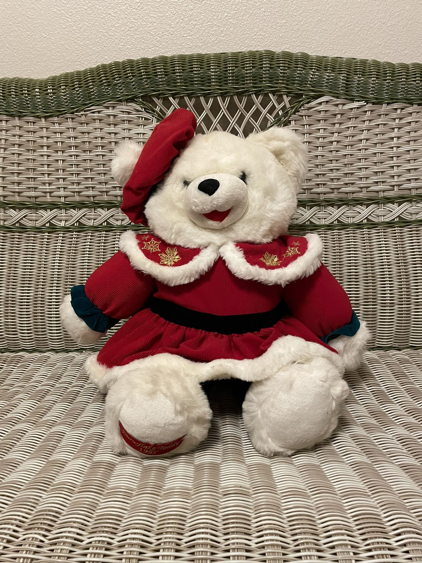 Classic 1995 Wal-Mart Christmas Teddy Bear