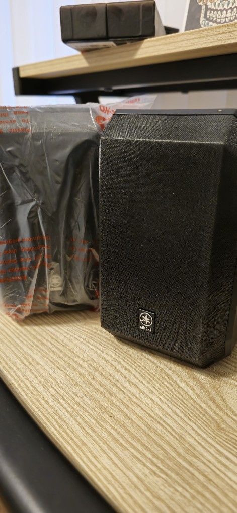 Yamaha Satellite Speakers
