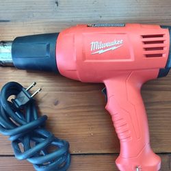 Milwaukee 8975-6 Dual Temp Heat Gun - Works Great!