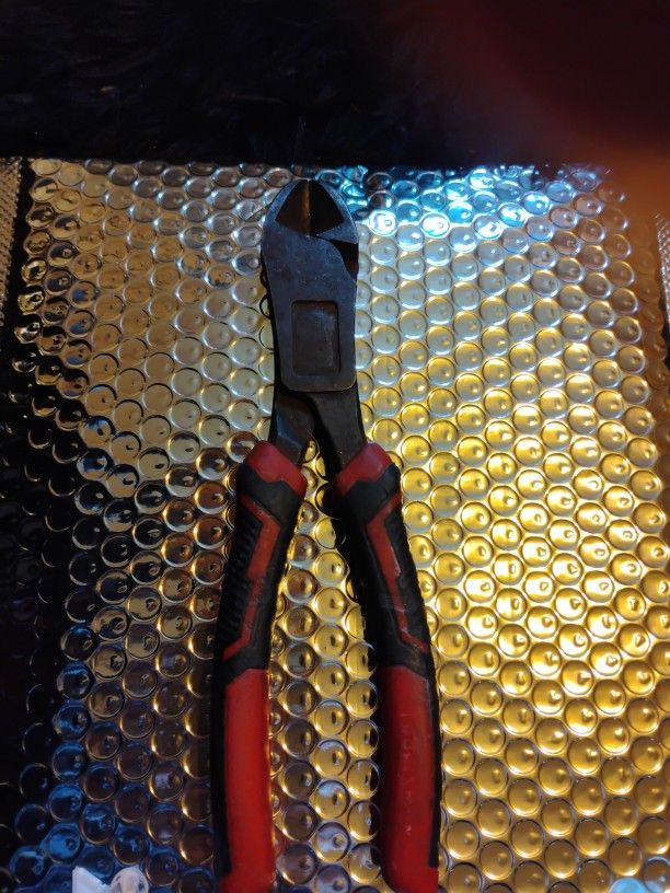 Lineman Pliers