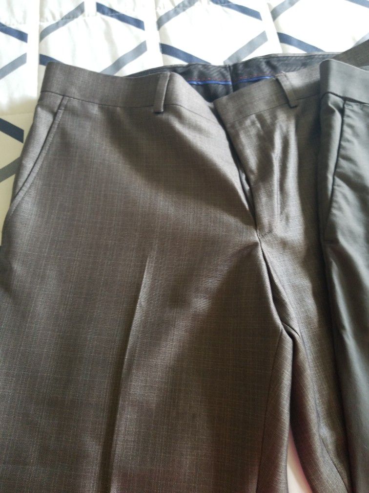 Men Dress Pants (Brand New) (36x30) for Sale in Pearland, TX - OfferUp