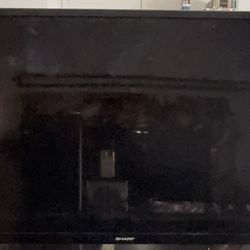Sharp Aquos LED TV