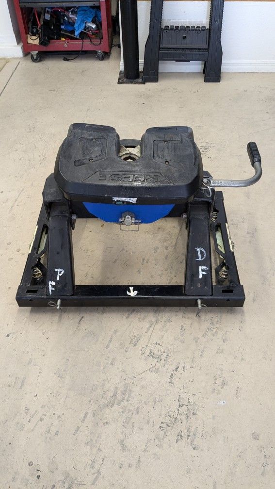 5th Wheel Hitch