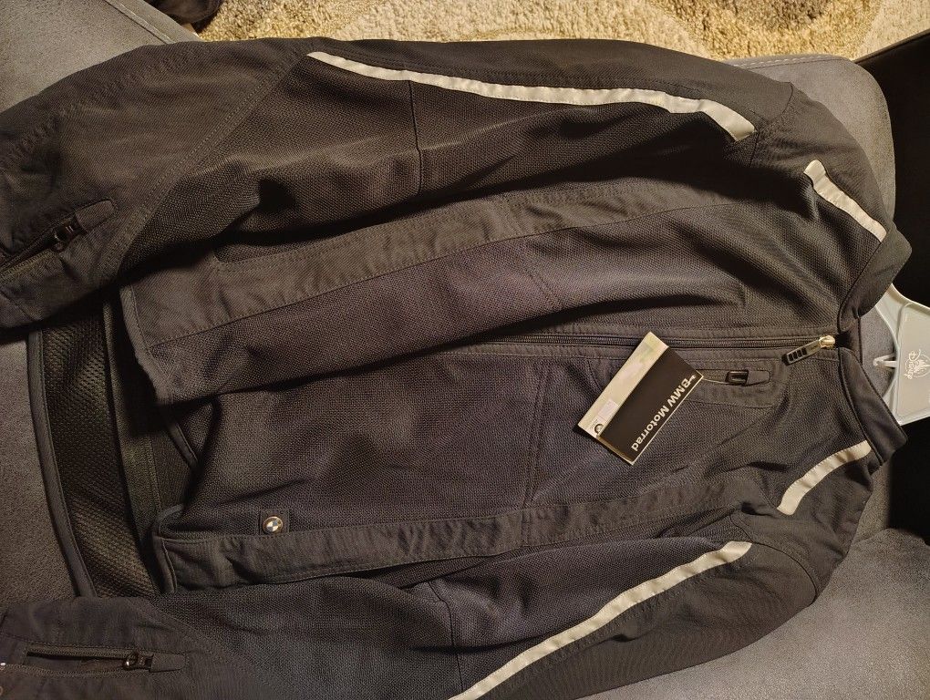 BMW MOTORCYCLE SUIT