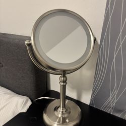 LED Vanity Mirror