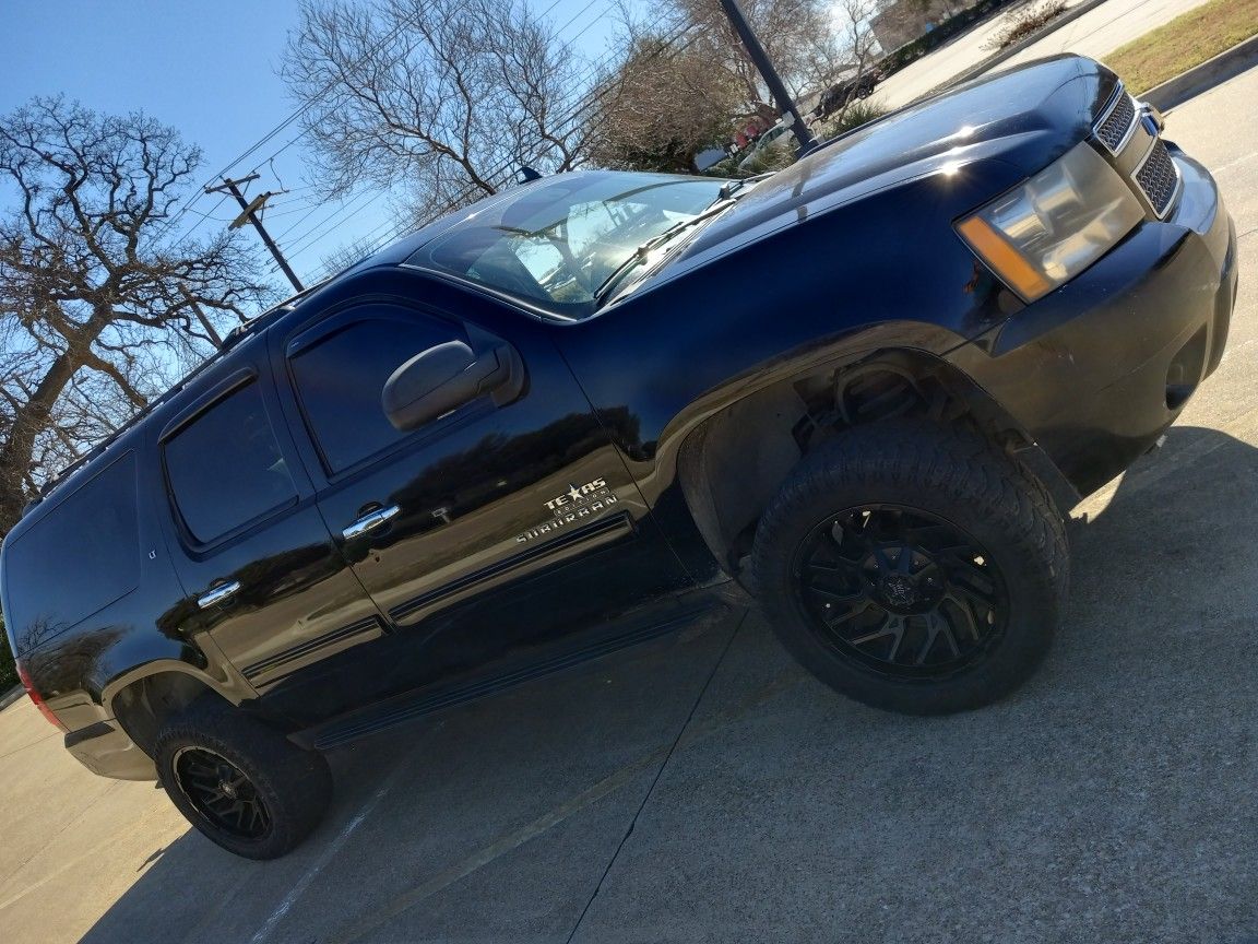 2012 Chevrolet Suburban