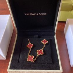 Van Cleef & Arpels bracelet