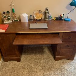 Office desk or table 