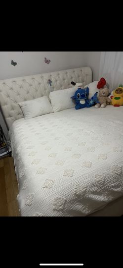 Bed Frame And Matress
