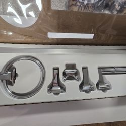 PROJECT SOURCE 4 PC NEW  BATH HARDWARE SET