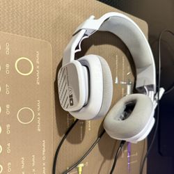 Astro A10 Gaming Headset 
