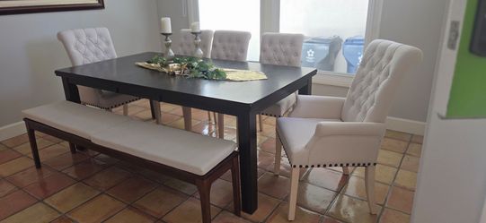 Dining Table,6 Chairs,Bench