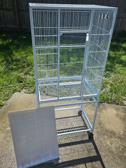Bird cage / Parakeet/Small birds