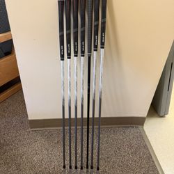 Taylormade P-790 Golf Clubs
