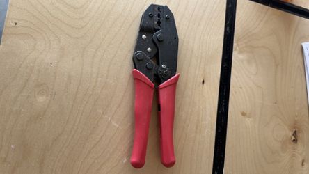 Ratcheting Crimping Tool for Solderless Crimp Terminals CML Supply 101-900