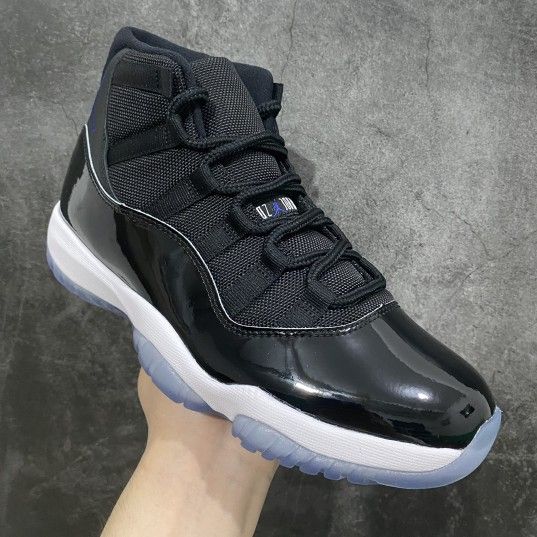 Air Jordan AJ11