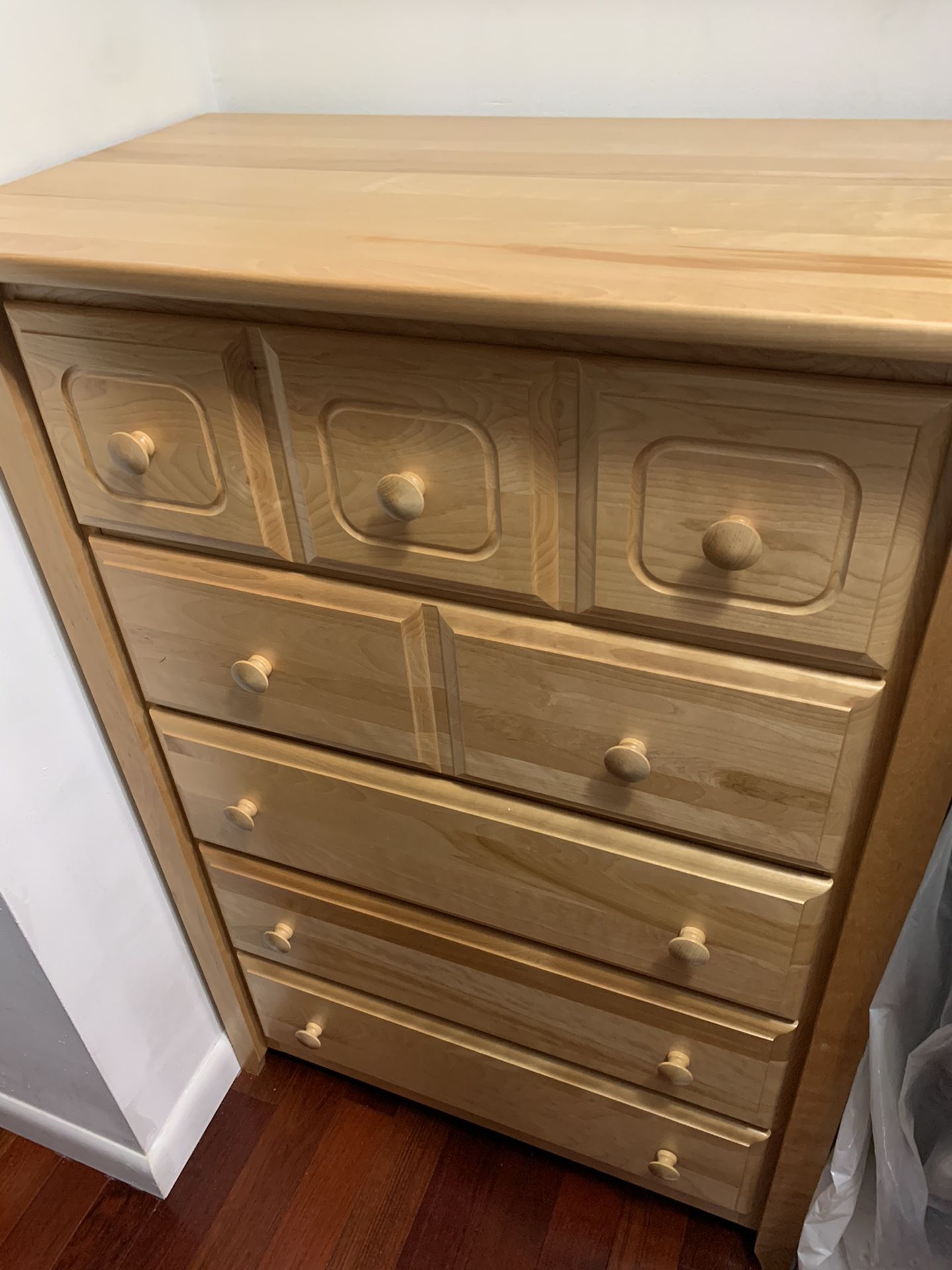 Light maple chest/dresser. 4’H. 32”L. 18”D. Excellent condition