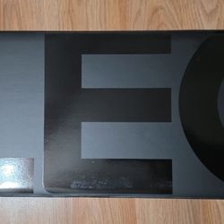 Brand New Lenovo Legion Go 2 Z2 EXTREME 