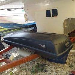 THULE MOUNTAINEER CARGO ROOF MOUNT for Sale in Riviera Beach FL OfferUp