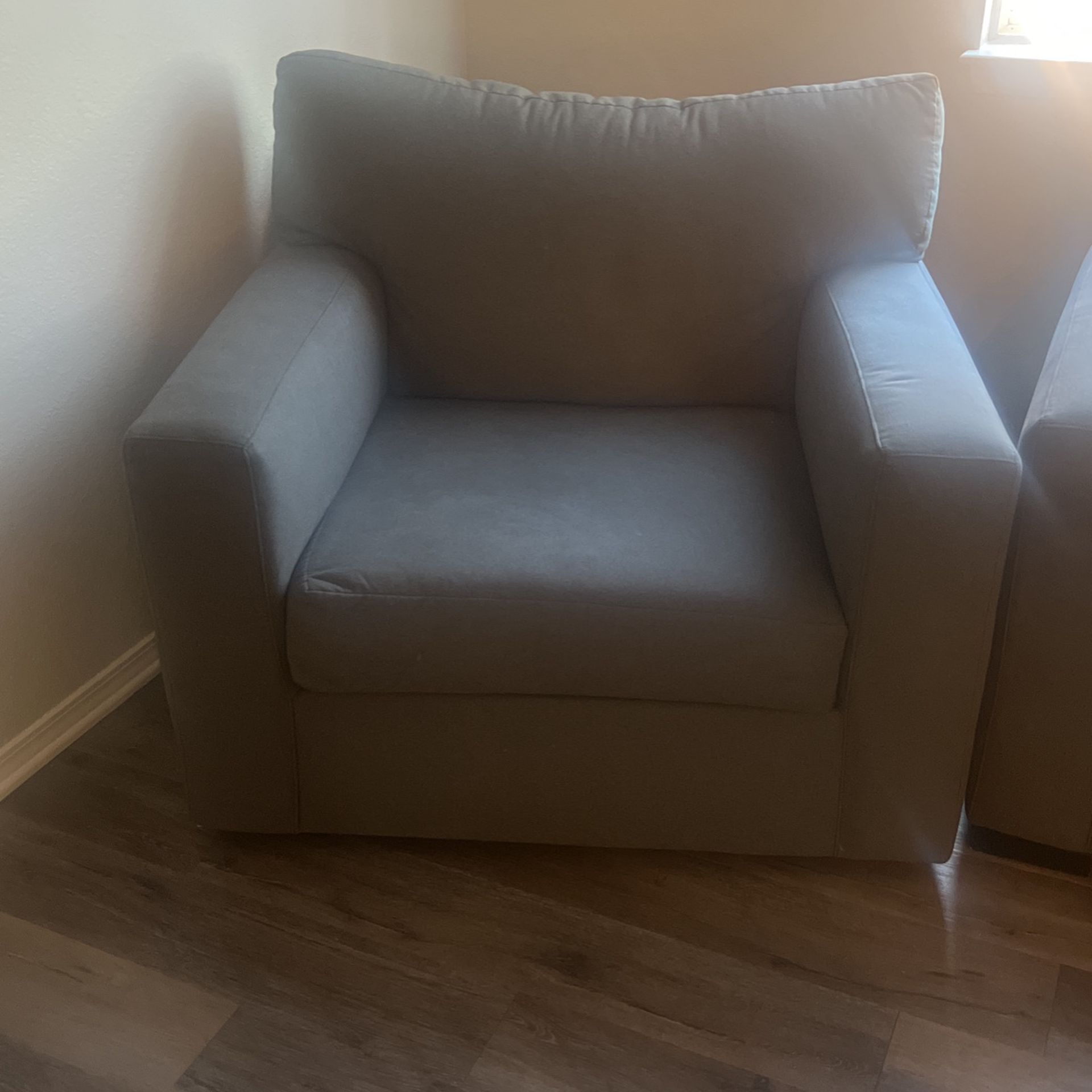 Swivel Couch