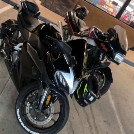 1989 Kawasaki Ninja Zx10 for Sale in Glendale, AZ - OfferUp