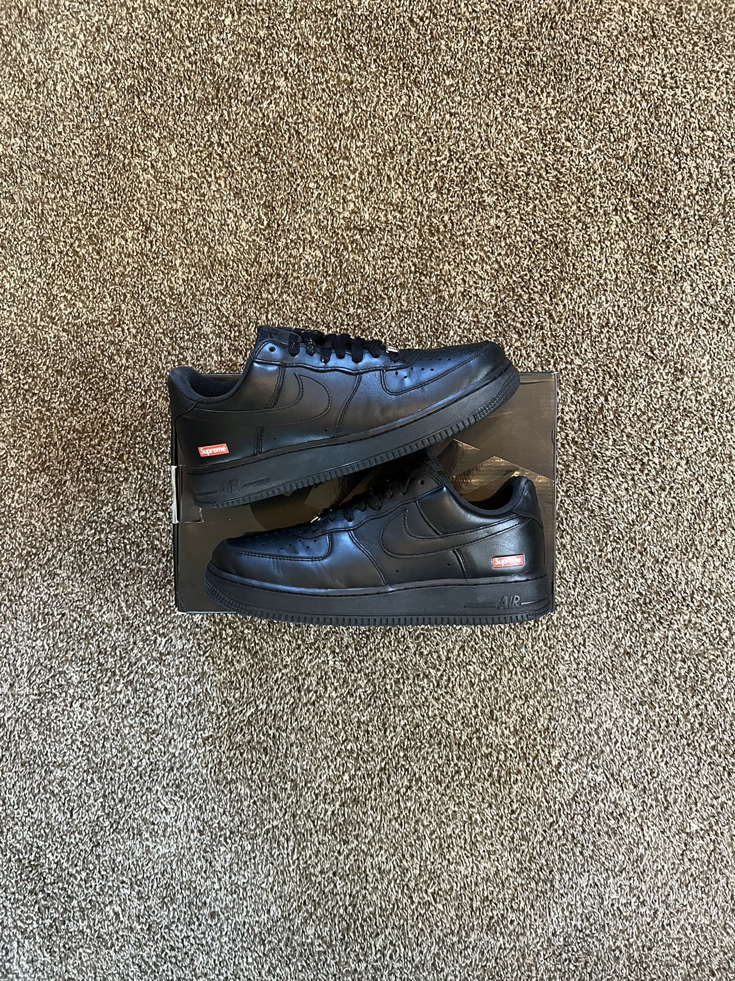 Supreme Air Force 1 Black Size 8