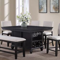 Theme Of The Day: Dark Tones