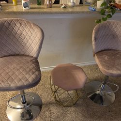 2 Barstool And Plant Stand