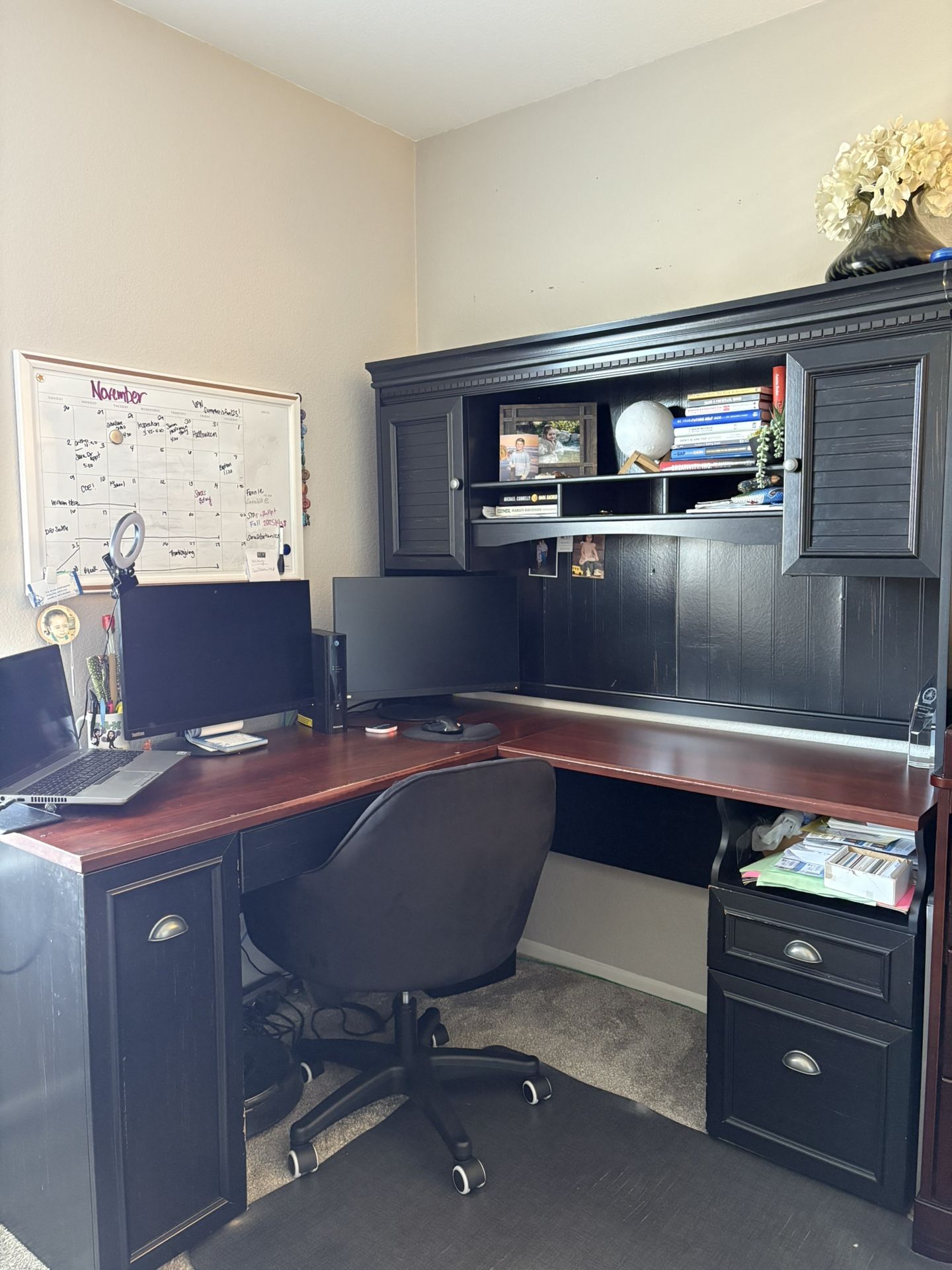 L Shaped Executive Desk With Hutch