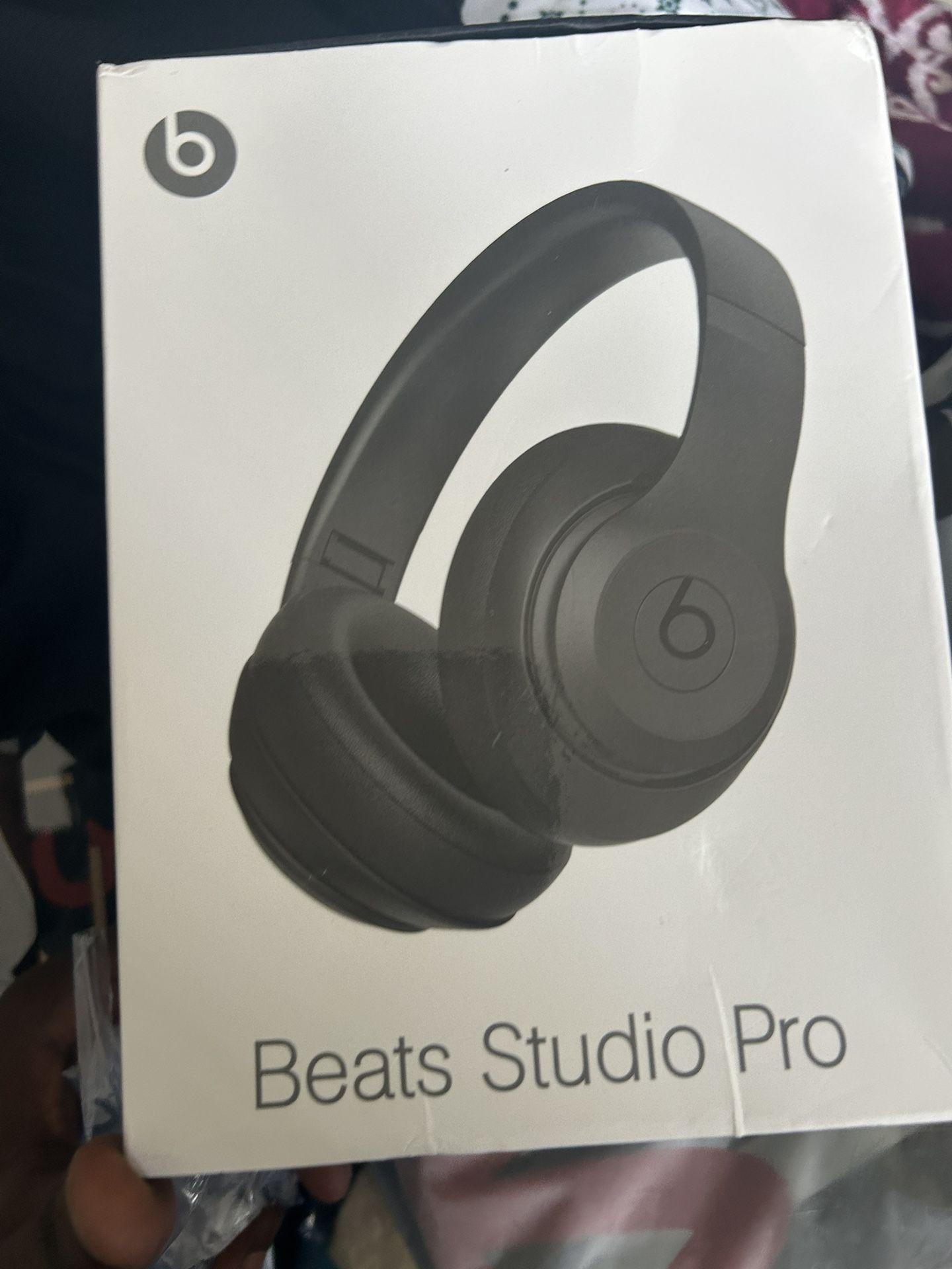 Beats Studio Pro