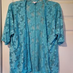 LuLaRoe Aqua Blue Floral Patterned Waterfall Lace Topper Beach Cover Small