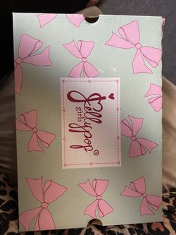 BRAND NEW GIRL BOOTS 