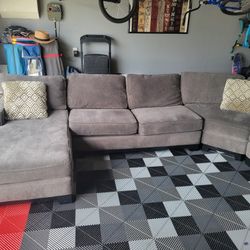 Sectional Couch