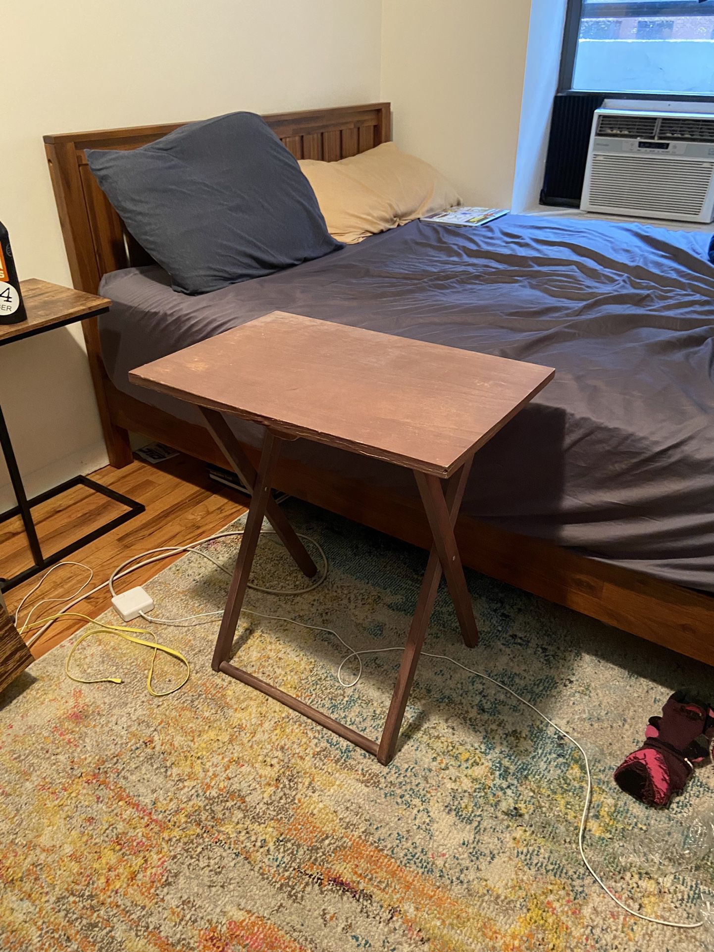 Bedside Table — Wood finish & foldable