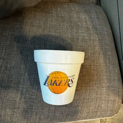 Lakers Plant Holder