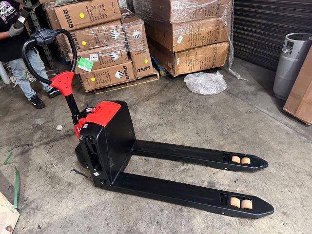 New Electric Pallet Jack