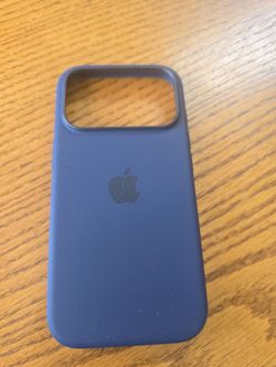 Apple  iPhone  case 17 pro max w/ mag safe  blue