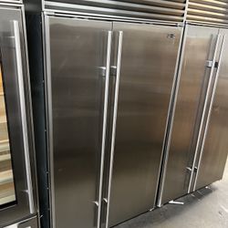 Sub Zero 42”Wide Built In Side By Side Refrigerator Stainless Steel 
