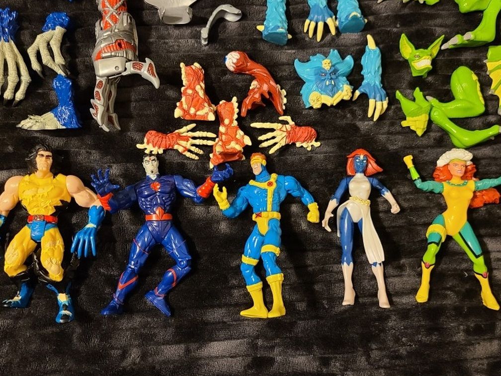 Complete Set Vintage 1997 Toy biz Marvel X-Men Monster Armor Action Figures