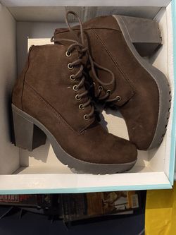 Soda Second Women Lace Up