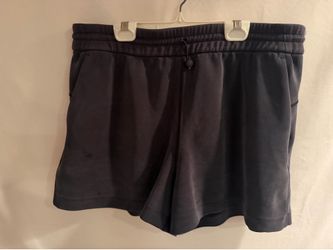 LADIES SIZE 12 COMFY BLACK STRETCH WAIST SHORTS