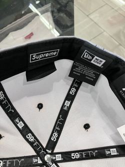 Supreme New Era Gradient Box Logo Black