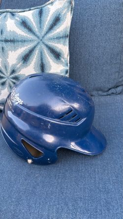 Baseball helmet
