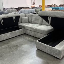 New X-Large Sleeper Sectional Couch With Storage And USB / Free Delivery 