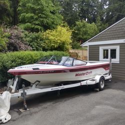 Mastercraft Prostar 190 Waterski Boat