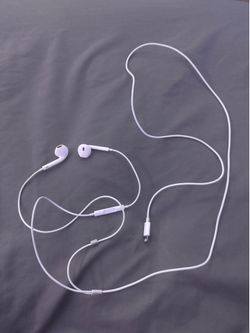 Apple Wired Headphones