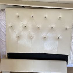 Twin Size Bed Upholstered With Diamond Tufted Headboard 